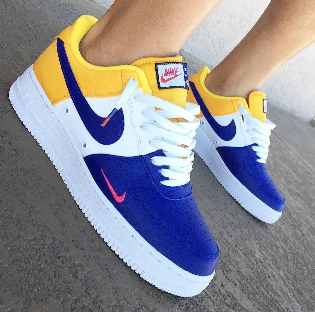 Custom Sneaker Blue and Yellow