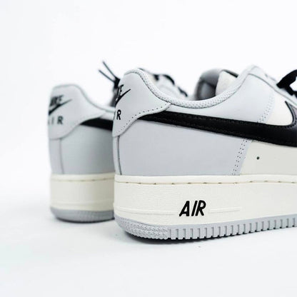 Custom Sneaker Low Light Gray Black
