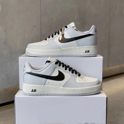 Custom Sneaker Low Light Gray Black