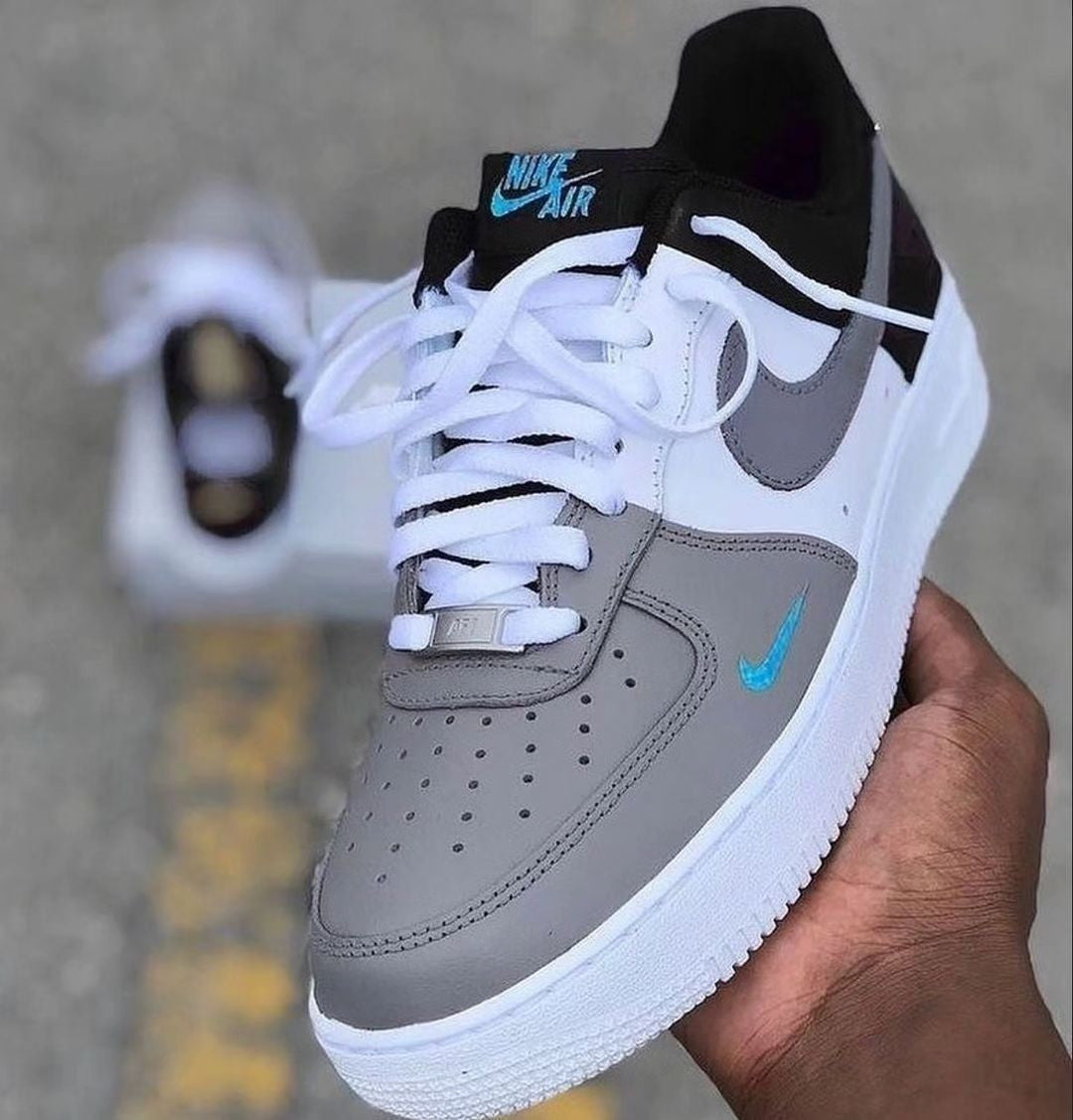 Custom Sneaker Gray Black White