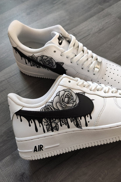 Custom Sneaker Rose Black Drips