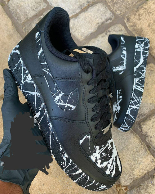 Custom Sneaker Black White Line Splatter