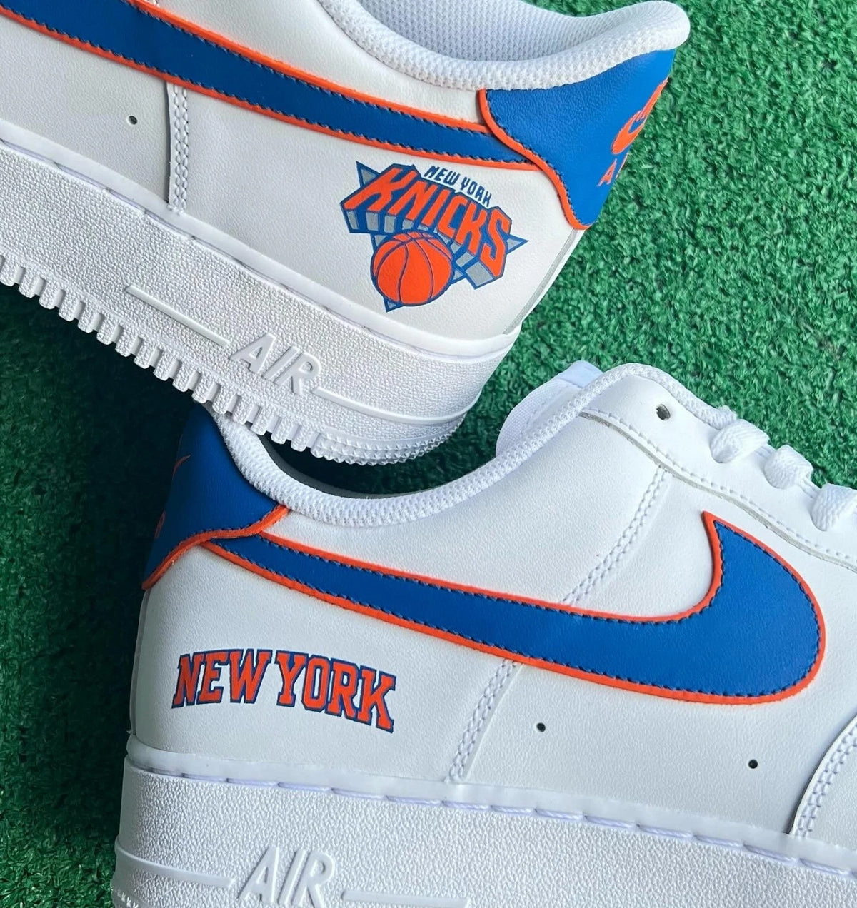 Custom Sneaker NY Knicks