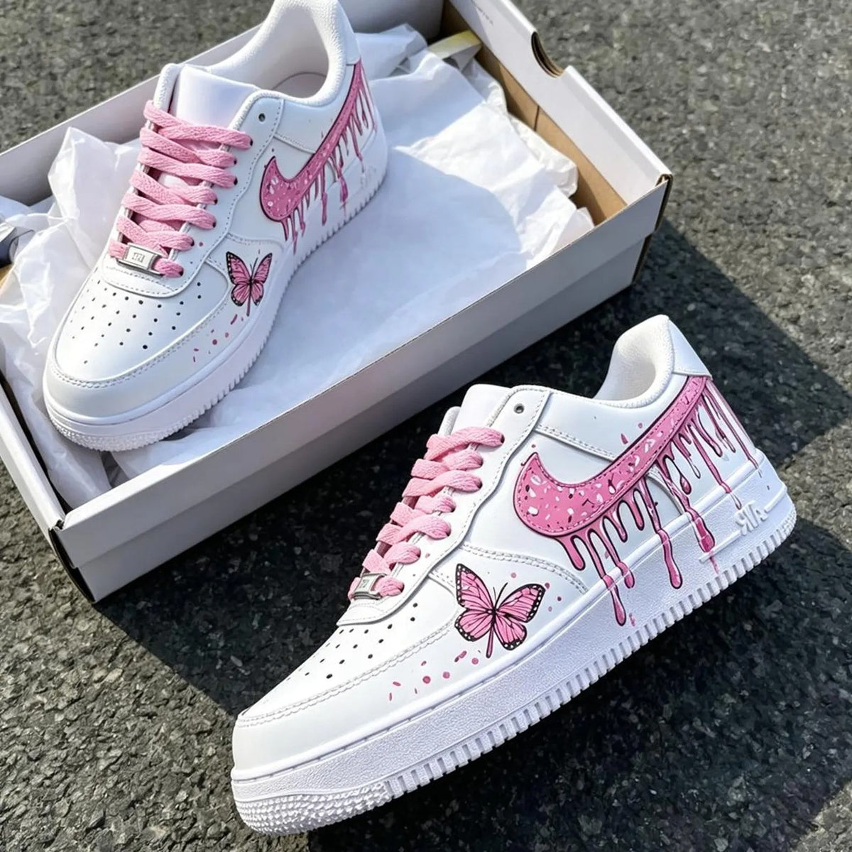 Custom Sneaker Pink Drip & Butterfly