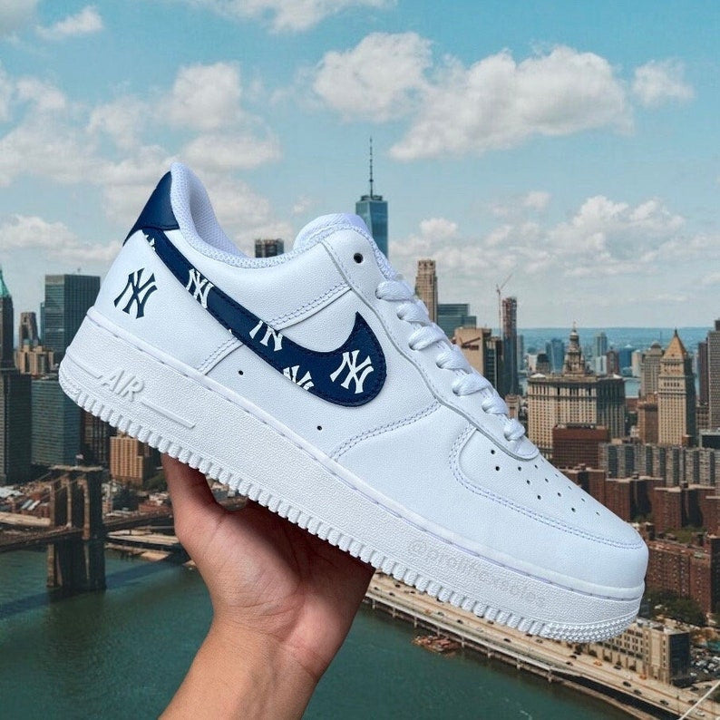 Custom Sneaker New York Yankees