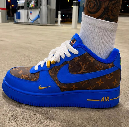 Custom Sneaker Blue LV