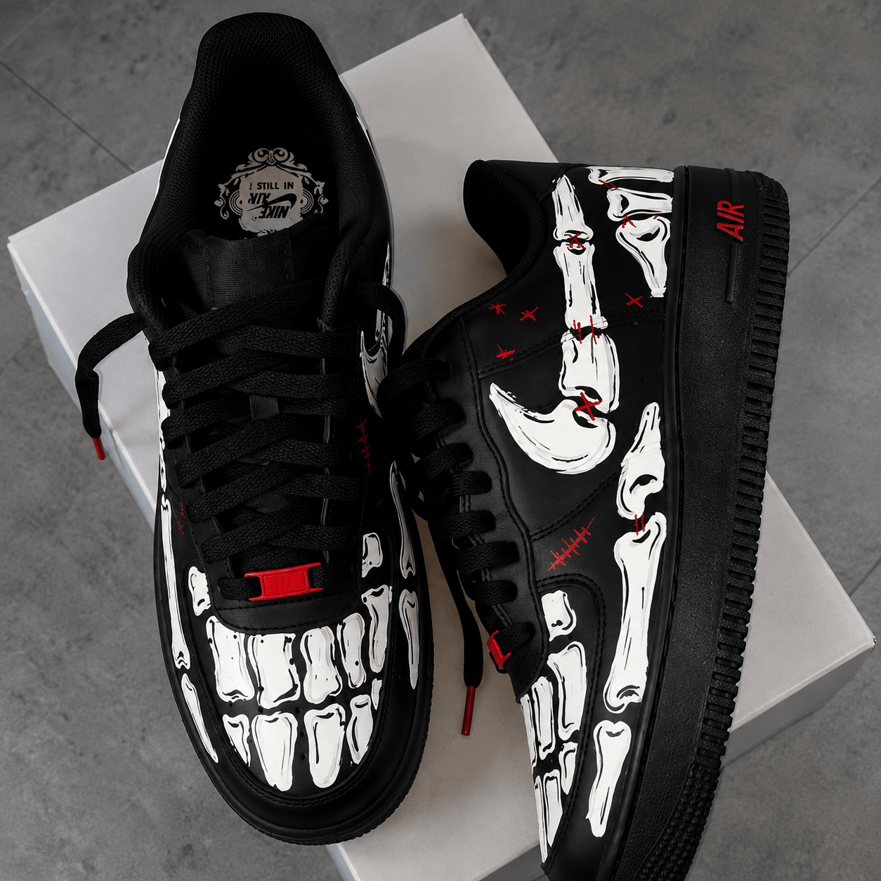 Custom Sneaker Skeleton