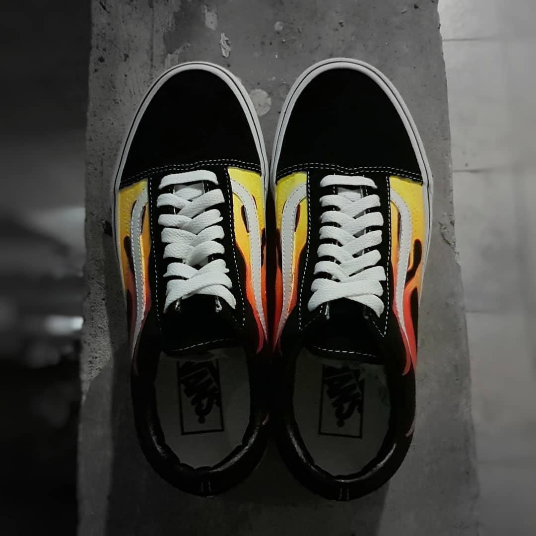 Ood School Flame Custom Vans