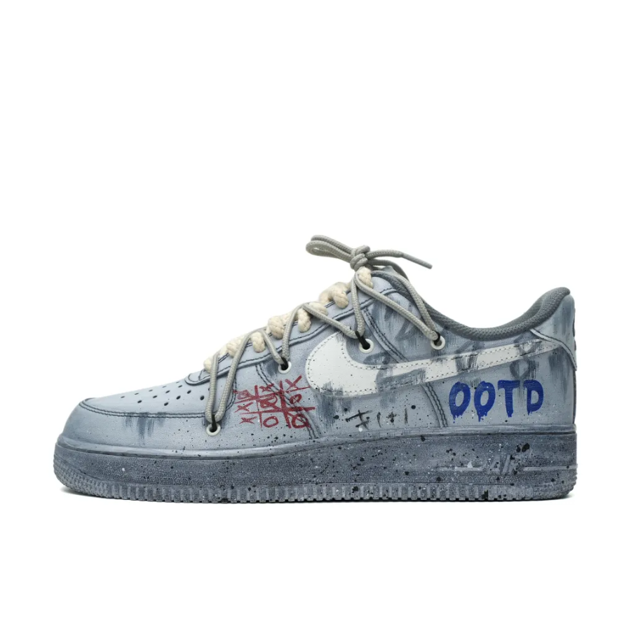 OOTD Gray Extra Lace Custom Air Force 1