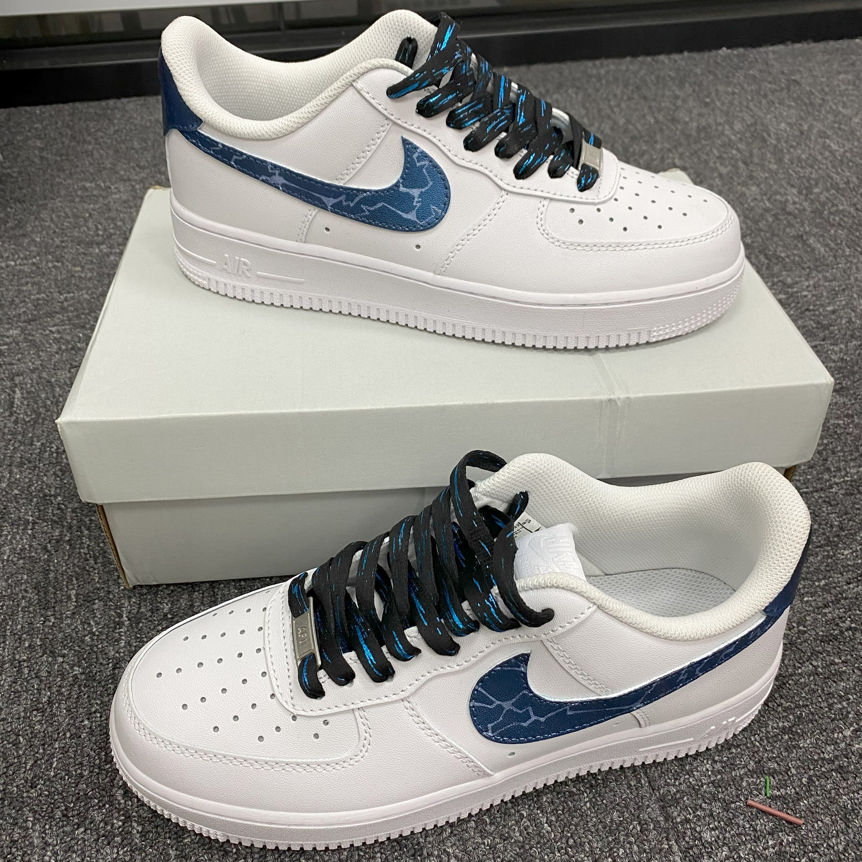 Custom Air Force 1 White And Blue With Cracked