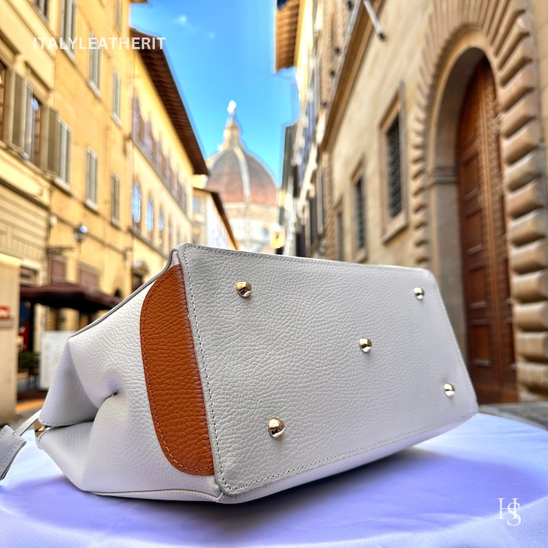Custom Air Force 1 Custom Sneakers Matching Off-white Tan Italian Genuine Leather Tote Bag Gold Hardware Detachable Shoulder Strap Luxury Women's Top Handle Crossbody Handbag