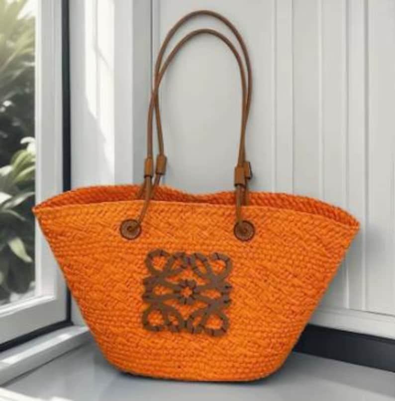 Large Capacity Hand-Woven Raffia Straw Tote Bag Multi-color Optional Summer Holiday Beach Shoulder Top-handle Bag Customizable Patterns Matching Custom Air Force 1 Custom Sneakers