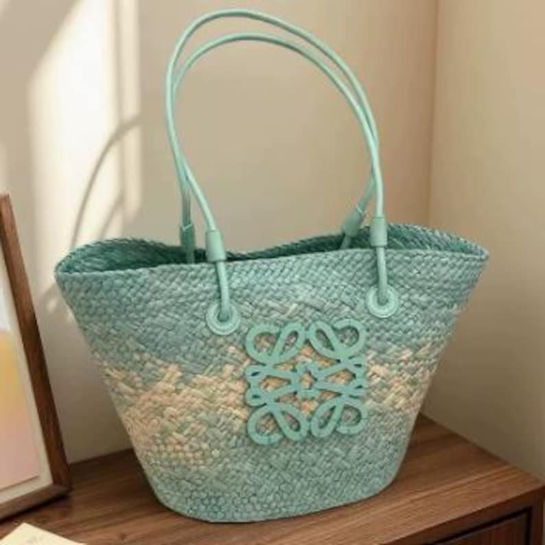 Large Capacity Hand-Woven Raffia Straw Tote Bag Multi-color Optional Summer Holiday Beach Shoulder Top-handle Bag Customizable Patterns Matching Custom Air Force 1 Custom Sneakers